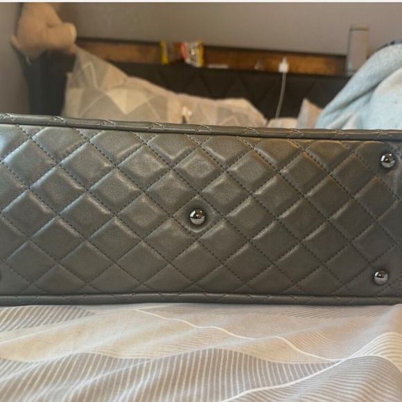 Metallic Calfskin Quilted XXL Travel Flap Bag Dark Silver - Picture 2 of 4